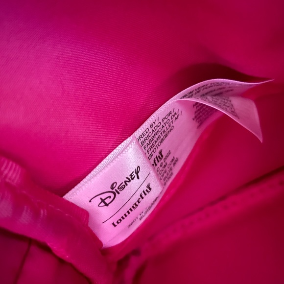 NWT Loungefly Villains cruella graffiti mini backpack - Picture 6 of 16